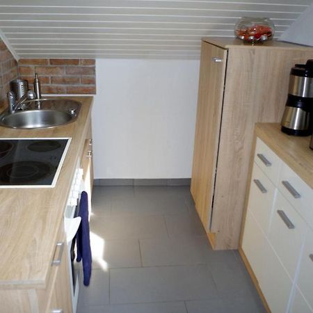 Langgons Ferienwohnung Taunus Im Gruenen Obergeschoss מראה חיצוני תמונה